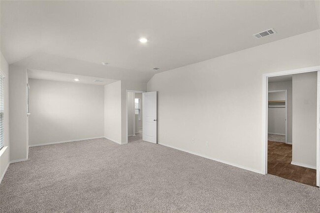 Building Photo - 2838 Wolfcreek