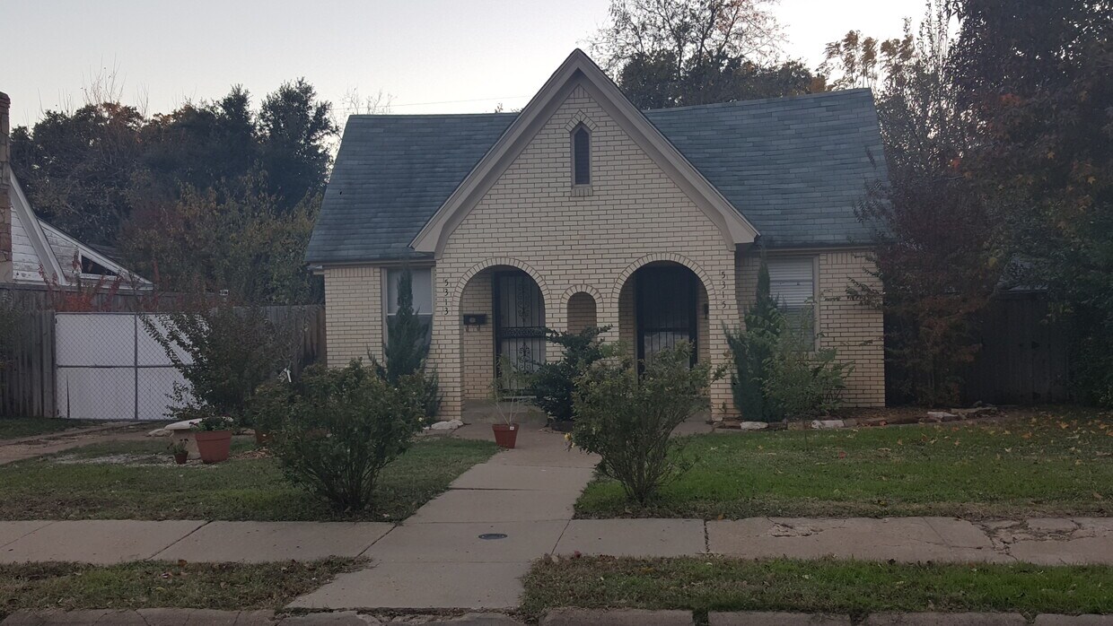 Foto principal - 5313 Parkland Ave