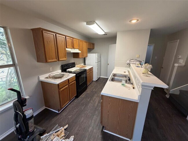 Foto del edificio - 6712 Gold Moss Cove