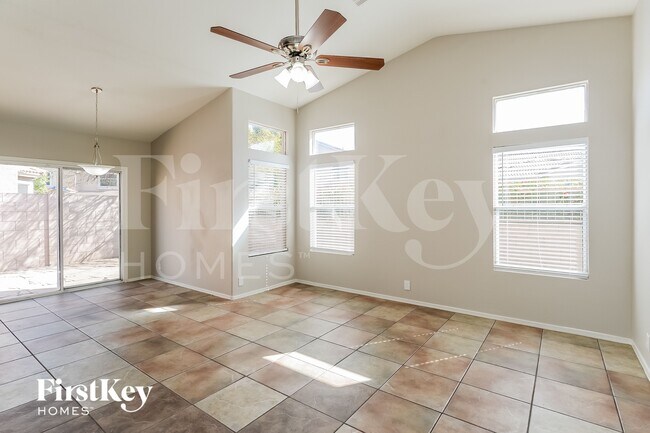 Building Photo - 6648 E Russell St