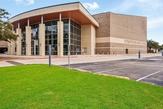 Building Photo - 781 Country Pl Dr