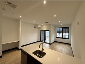 Building Photo - 41 Larry Holmes Dr