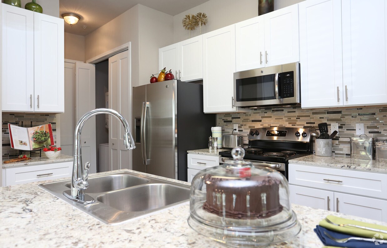 Kings Cove Apartments 4920 Magnolia Cove Dr Kingwood, TX