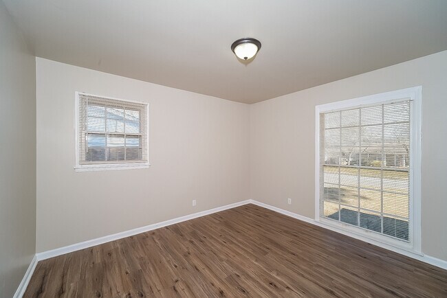 Foto del edificio - 705 Hal St NW