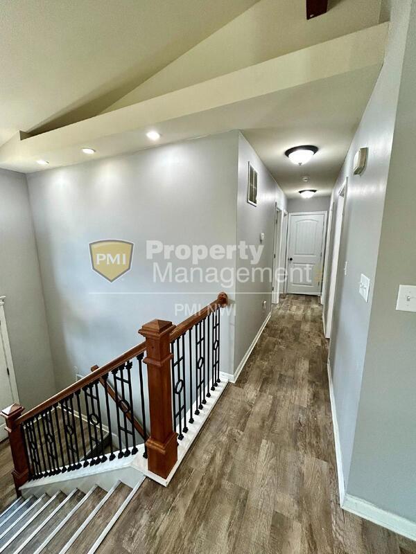 Building Photo - 7431 Belplane Ct