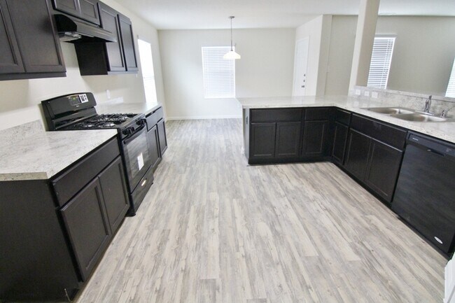 Foto del edificio - Lone Cypress - 19011 Treviso Terrace Ln, K...