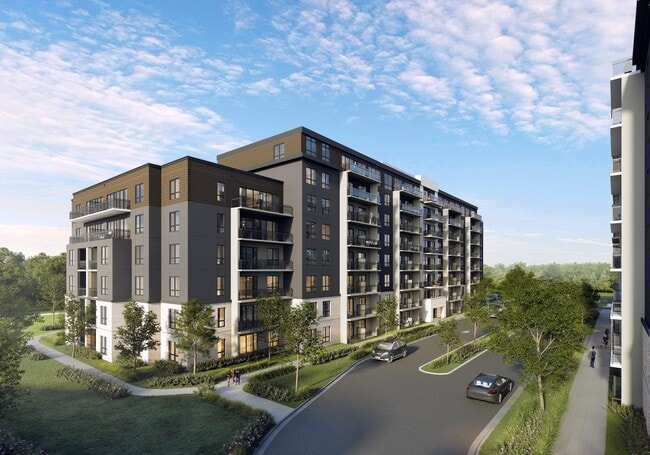 Building Photo - Aurora