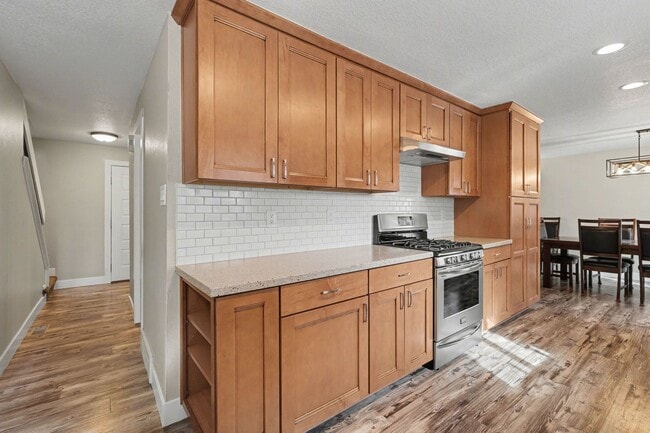 Building Photo - Spacious Home Wi/Large Fenced Yard + Covered Patio + Easy Denver/Boulder Commute