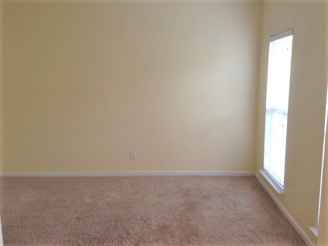 Foto del edificio - 5323 Crisfield Rd