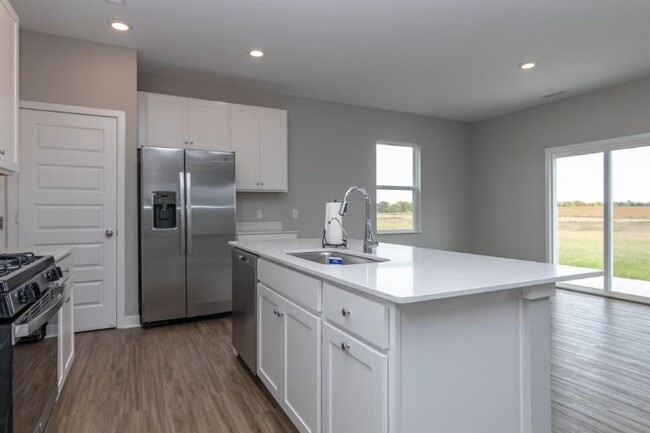 Building Photo - 221 Switchgrass Ln
