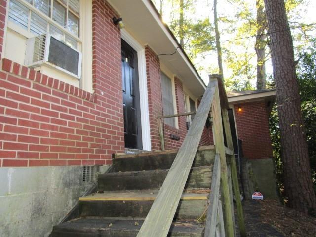 Building Photo - 521 Allen Rd NE