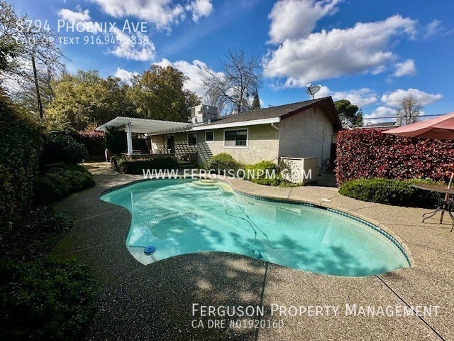 Building Photo - Remodeled Home in Fair Oaks with a Pool an...