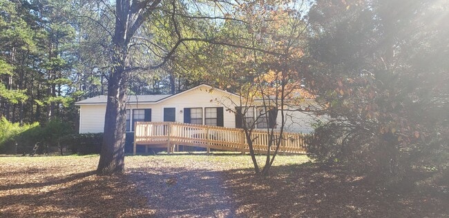 Building Photo - 6006 Charlie Walker Rd
