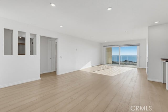 Building Photo - 3200 La Rotonda Dr