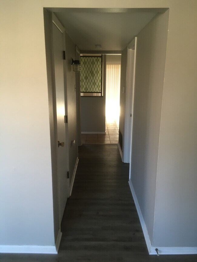 Foto del edificio - 10366 Parkman Dr