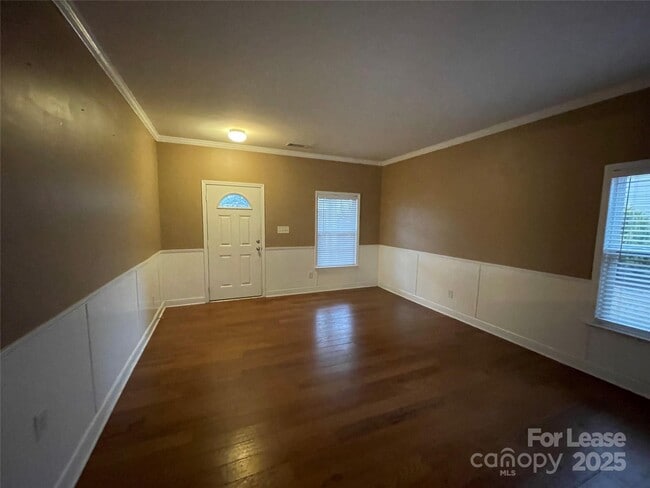Building Photo - 12728 Cumberland Cove Dr