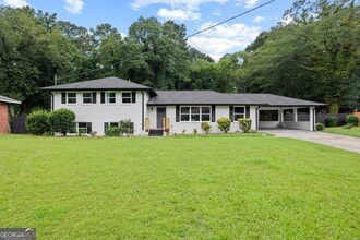 Building Photo - 3266 W Manor Ln SW