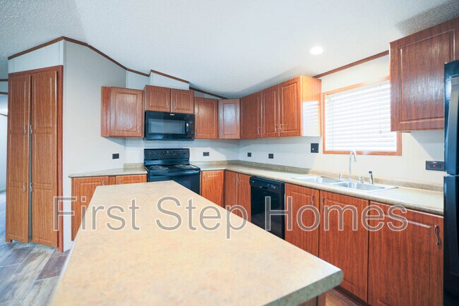 Building Photo - 1210 Orizaba