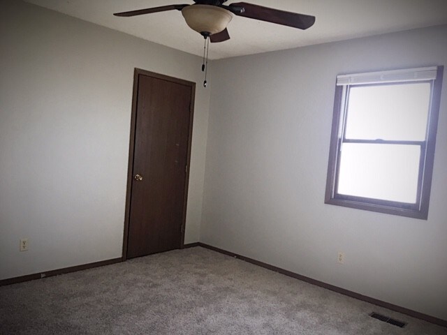 Building Photo - 107 Clearview Ct