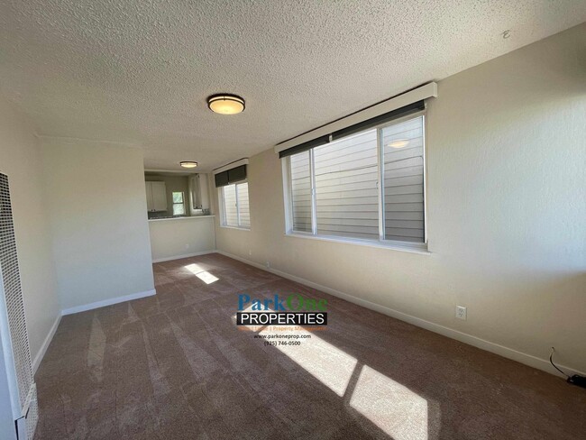 Photo - Buckley Apartment
