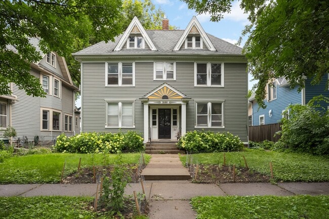 Building Photo - 1889 Carroll Ave