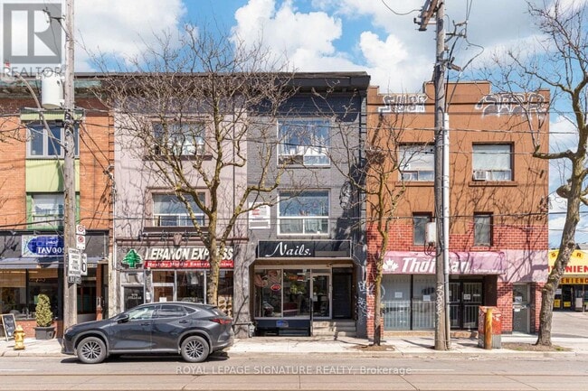 Building Photo - 1116 College St