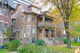 Building Photo - 152 Hilton Ave