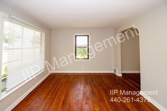 Foto del edificio - 5179 Homewood Ave