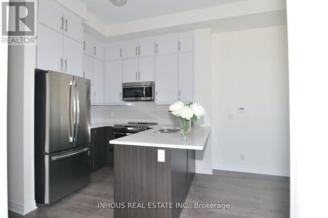 Building Photo - 1105 Leger Wy