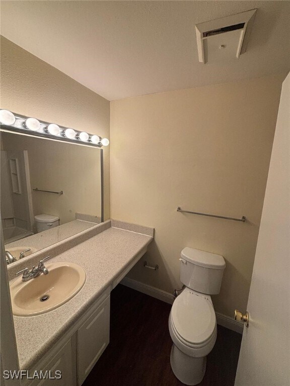 Foto del edificio - 2925 Winkler Ave