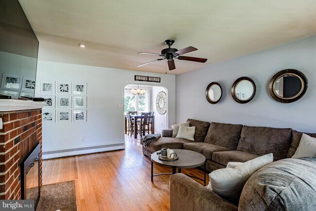 Foto del edificio - 1538 Carmac Rd