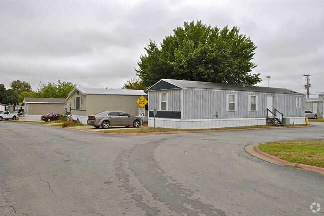 Building Photo - 1025 W Pipeline Rd