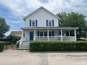 Building Photo - 138 Kenberma St