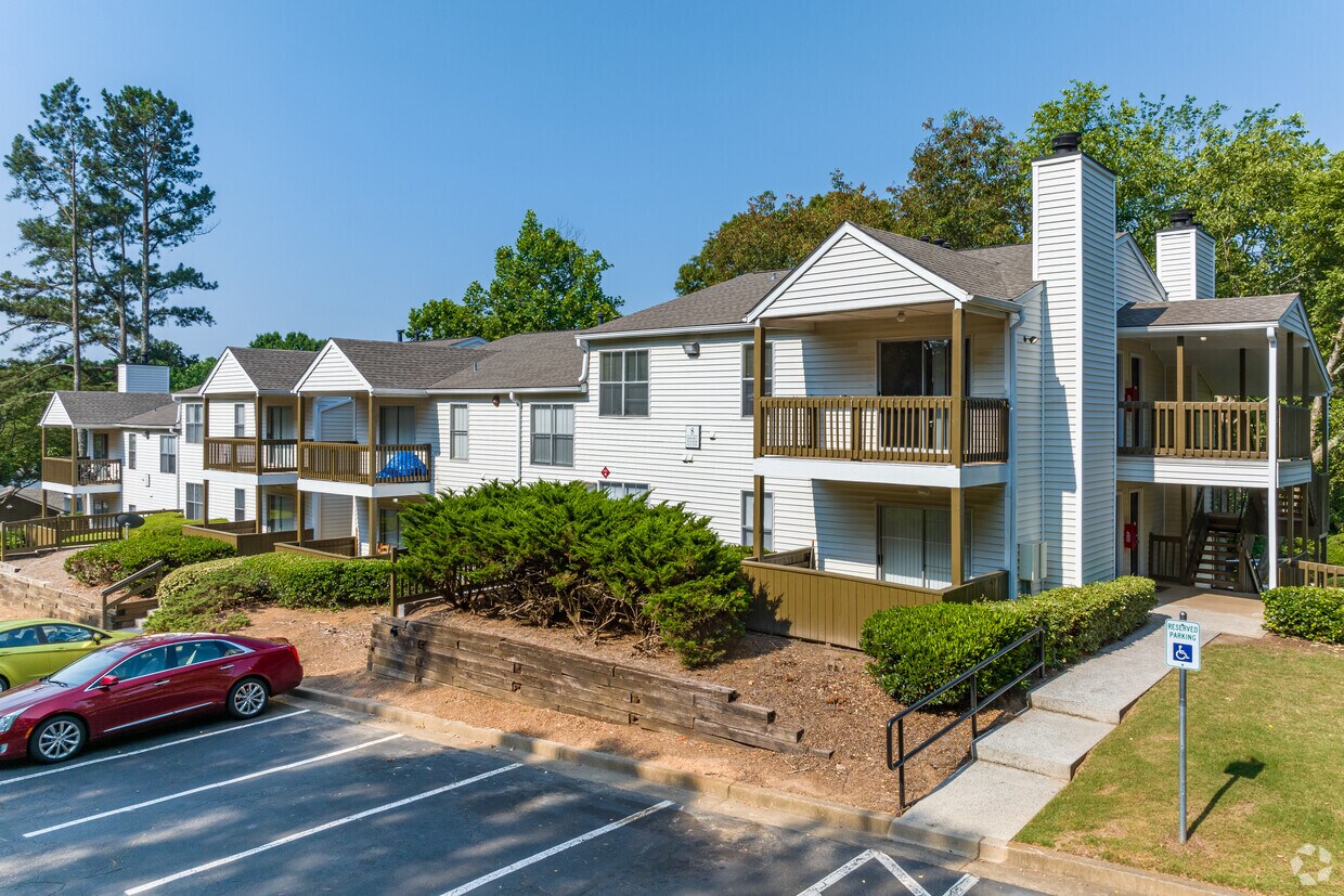 Greenhouse Apartments Apartments in Kennesaw, GA