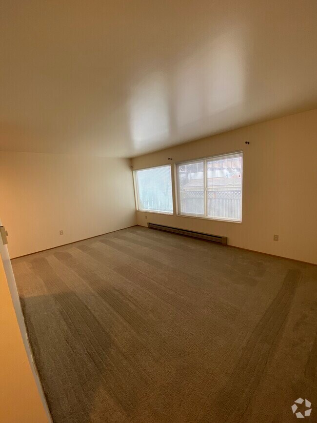 North Admiral Short Term Apartments for Rent Seattle, WA 1 Rentals