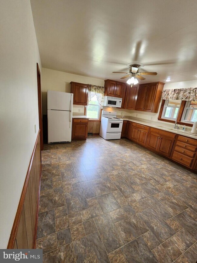 1067 Fred Oates Rd, High View, WV 26808 House for Rent in High View