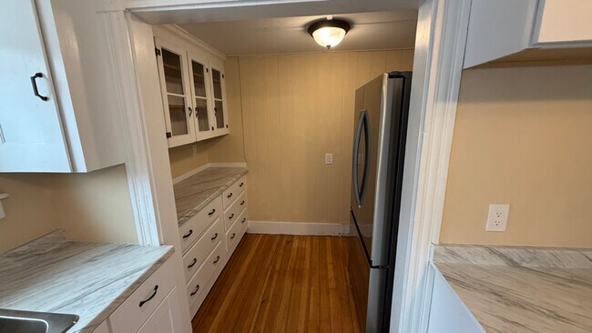 Foto del edificio - 5 Whipple Ct