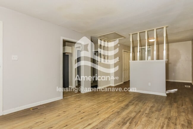 Building Photo - 4311 W 19th St