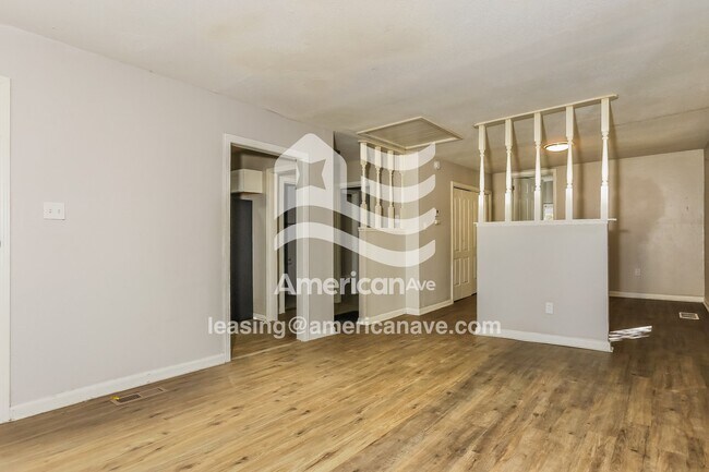 Foto del edificio - 4311 W 19th St