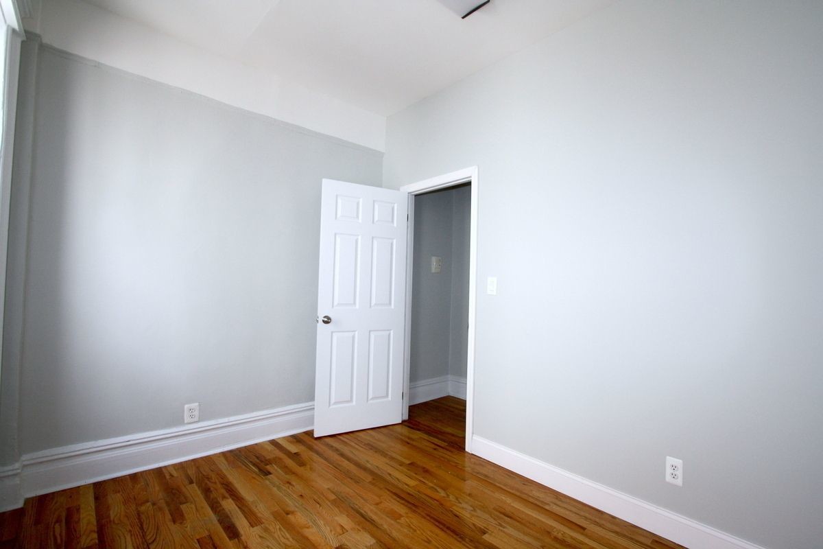 Primary Photo - 111 15th St