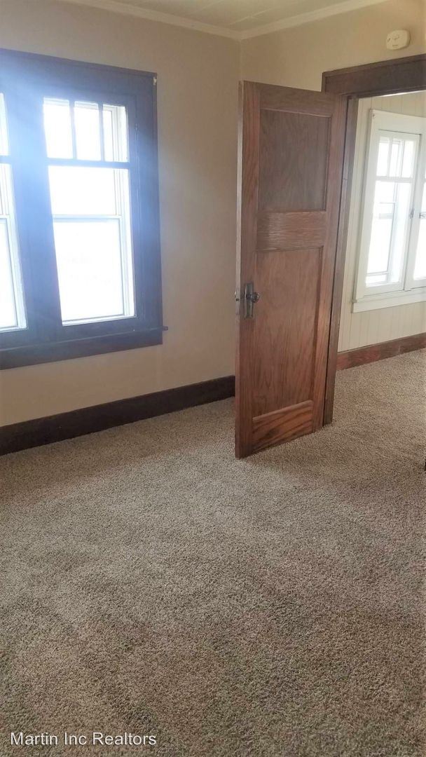 Foto del edificio - 808-810 W 2nd St