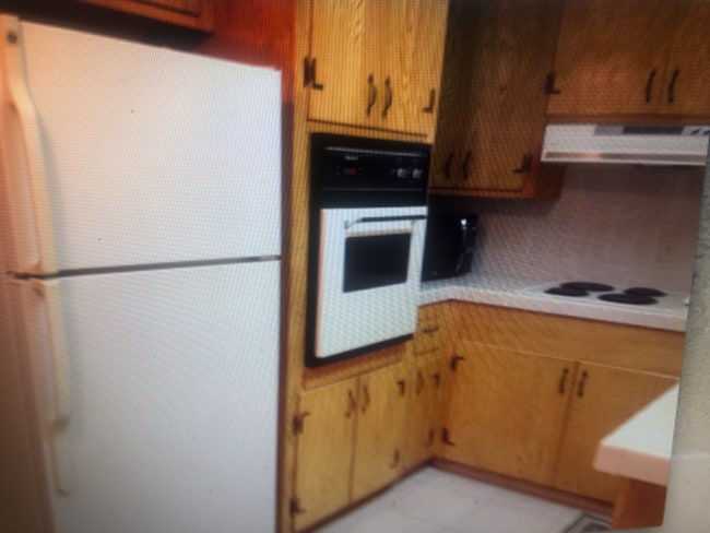 Photo - 2399 Karen Dr Apartment