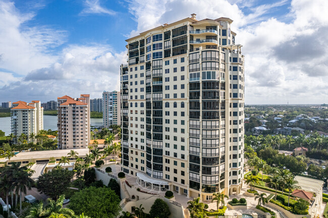 Rear of Building - The Seasons at Naples Cay