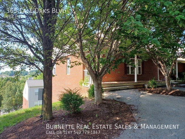 Foto del edificio - 365 Tall Oak Blvd NW