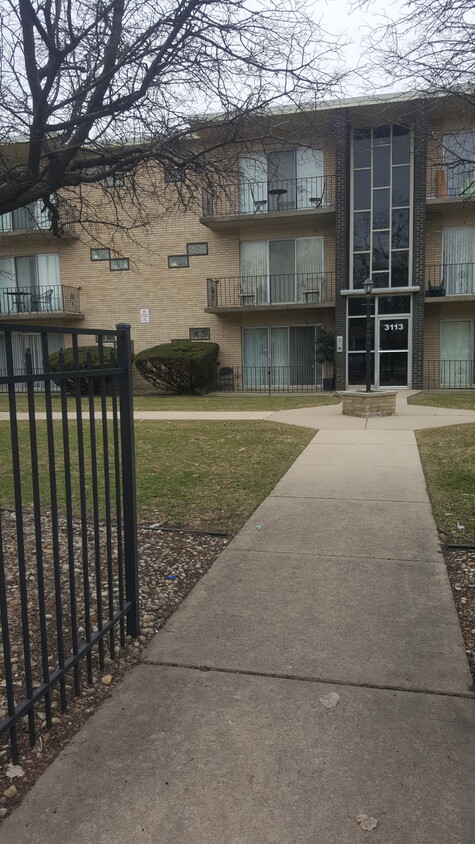 Primary Photo - 3113 Bernice Rd