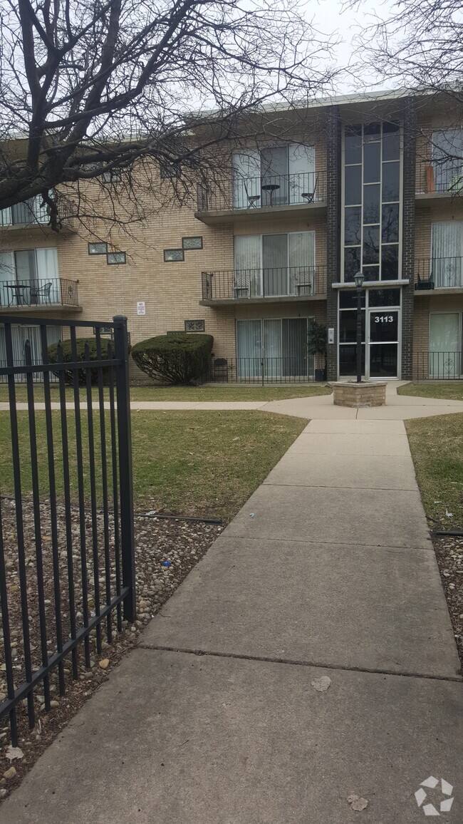 Building Photo - 3113 Bernice Rd