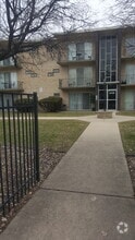 Building Photo - 3113 Bernice Rd