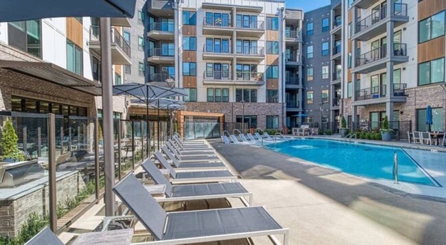 Foto del edificio - 1514 Sheridan Rd NE