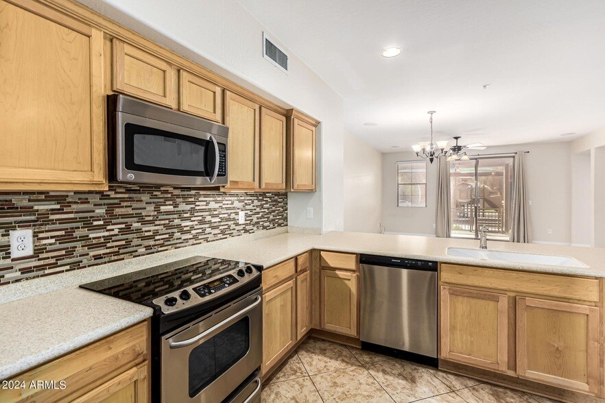 Foto principal - 2130 W Hunter Court Unit 141