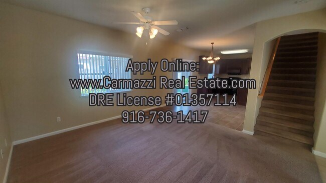 Foto del edificio - 1626 Loon Lake St